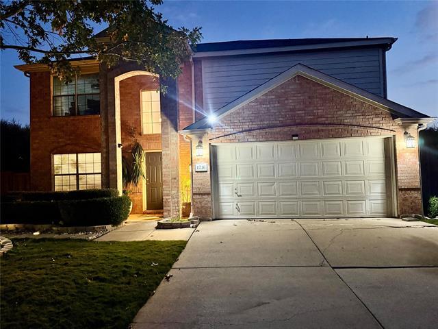 Primary Photo - 1216 Riverway Ln