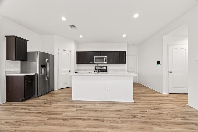 Building Photo - 21522 Violet Rdg Rd