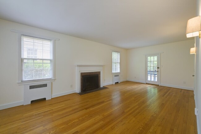 Building Photo - Charming & Spacious Colonial in N Cleveland Park w/Park-Like Rear Garden & Detached Garage