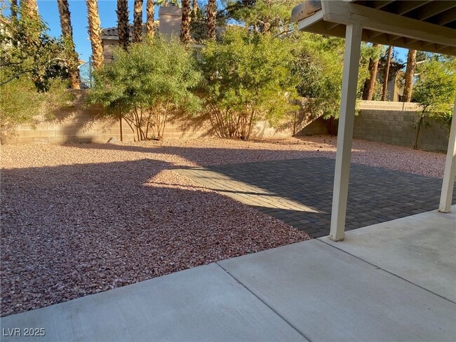 Building Photo - 3008 Ocean View Dr