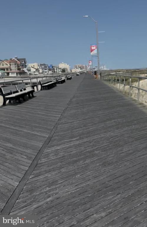 Building Photo - 12 N Swarthmore Ave