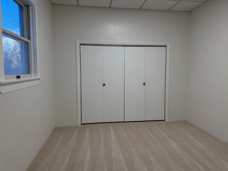 Building Photo - 131 George St