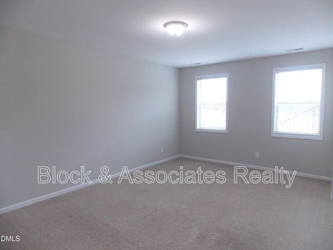 Building Photo - 603 Old Mill Village Dr