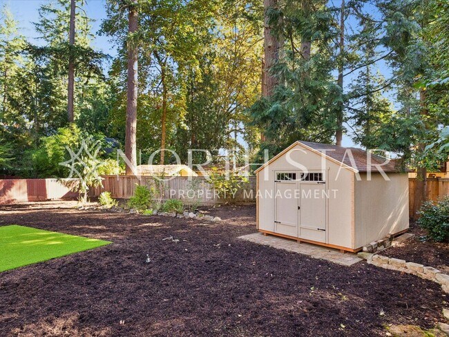 Building Photo - Lake Oswego Home for Lease – Fully Remodeled
