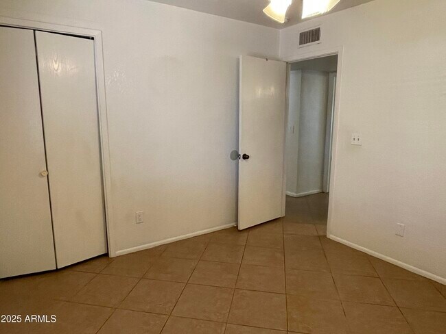 Building Photo - 2918 N 193rd Ave