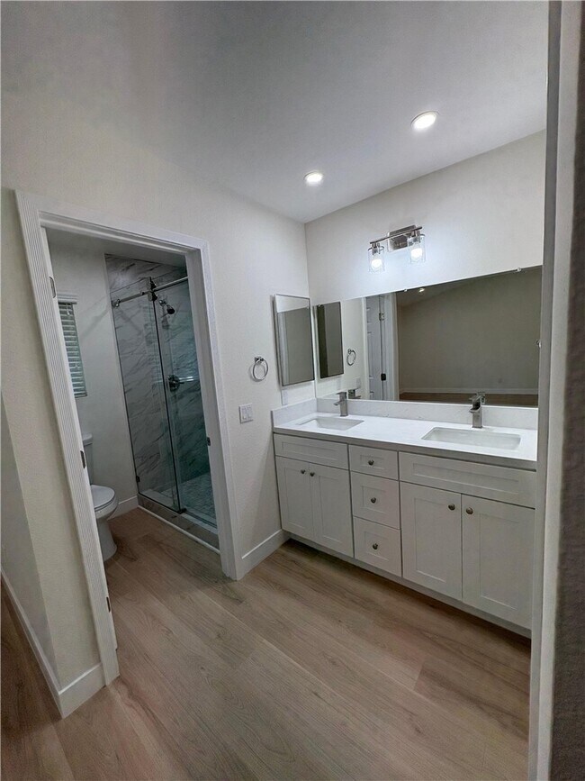 Building Photo - 23260 Forest Canyon Dr