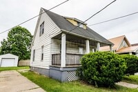 Building Photo - 3818 Highland Rd