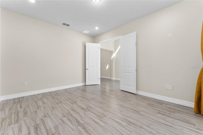 Building Photo - 9242 Hanging vine court