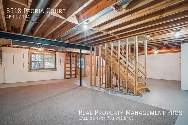 Building Photo - 8918 Peoria Ct