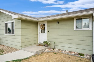 Building Photo - 4515 Stover St