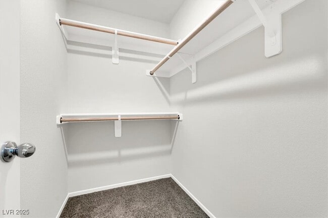 Building Photo - 6065 Amaryllis Fls St