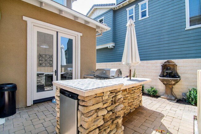 Building Photo - 4011 Adriatic St