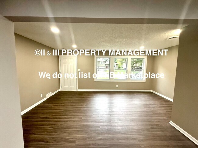 Building Photo - 11613 W 69th Terrace