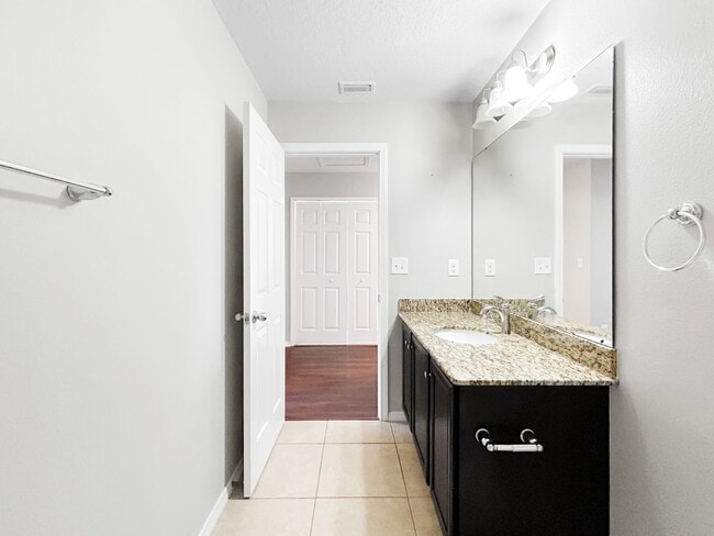 Building Photo - Updated 2-Story Home in Gated Magnolia Park Community - 3bed | 2.5bath