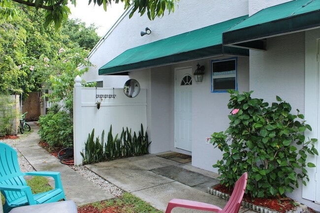 Building Photo - 5337 NW 5th St