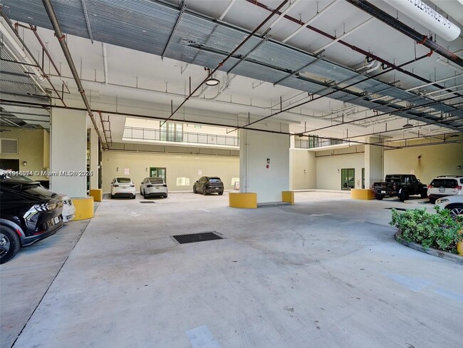 Building Photo - 4100 SW 64th Ave