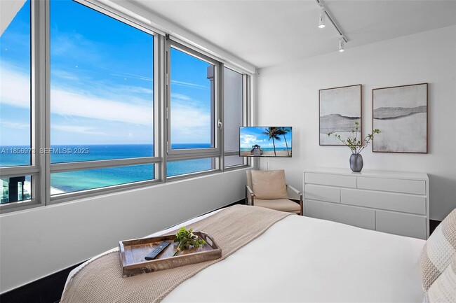 Building Photo - 101 20th St