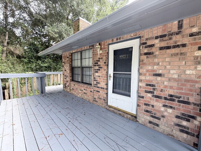 Building Photo - Charming 2-Bed, 2-Bath Condo with Granite Finishes Ready for Move In.