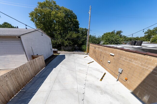 Building Photo - 3233A Morgan Ford Rd