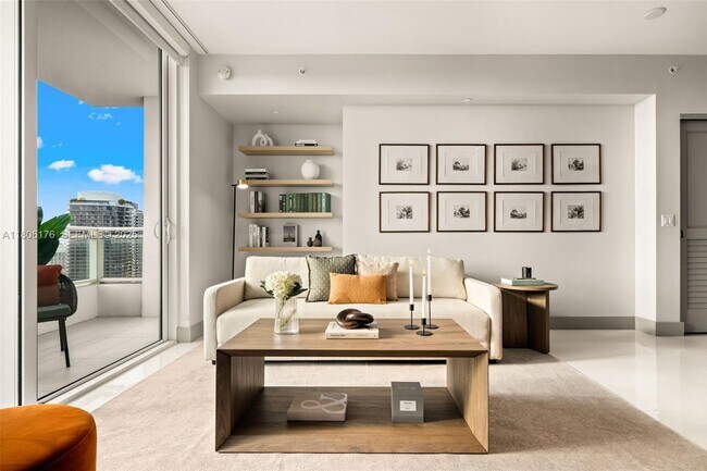 Building Photo - 1080 Brickell Ave