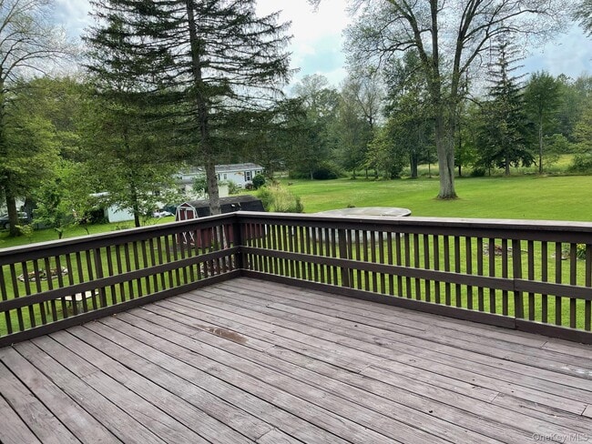 Building Photo - 80 Mallory Ln