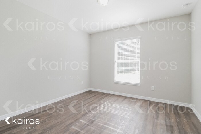 Building Photo - 3392 SE 138th St