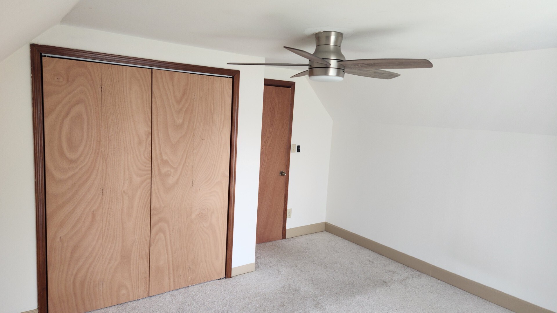 Bedroom closet - 274 Sweeney St