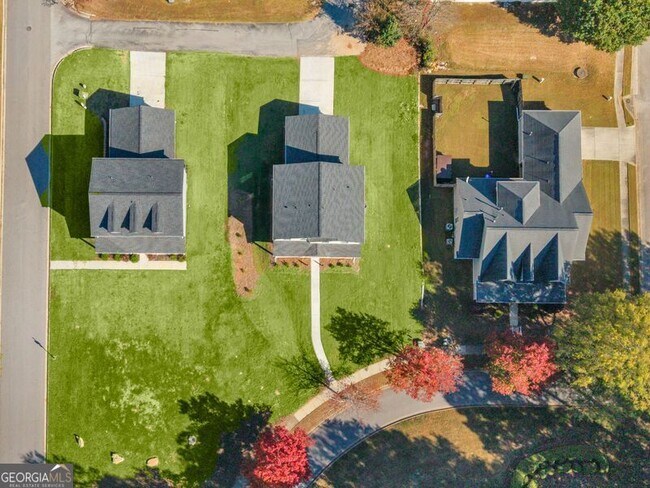 Building Photo - 223 Monarch Village Way