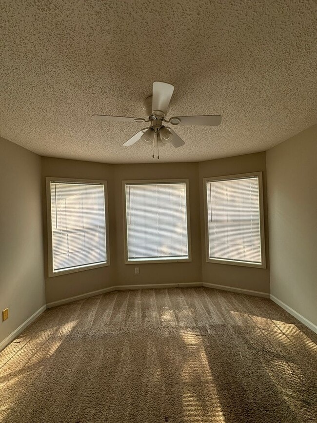 Building Photo - Quail Hollow Subdivision!!