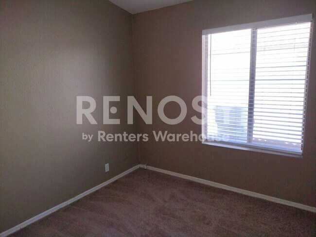 Building Photo - Self-Tour with Rently! Beautiful 3BR + Den Home in Parkwood Ranch!