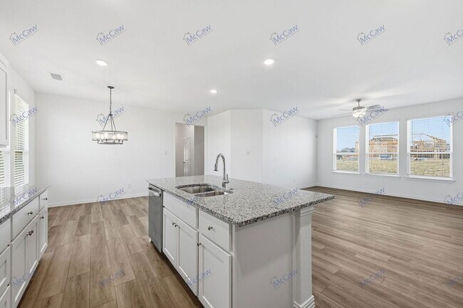 Building Photo - 239 Golden Run Dr