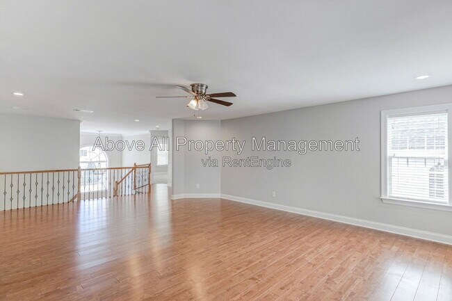 Building Photo - 2041 Jadewood Dr