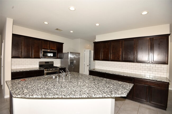 Building Photo - 3747 McDonough Way