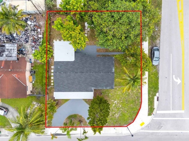 Building Photo - 1041 NW 199th St