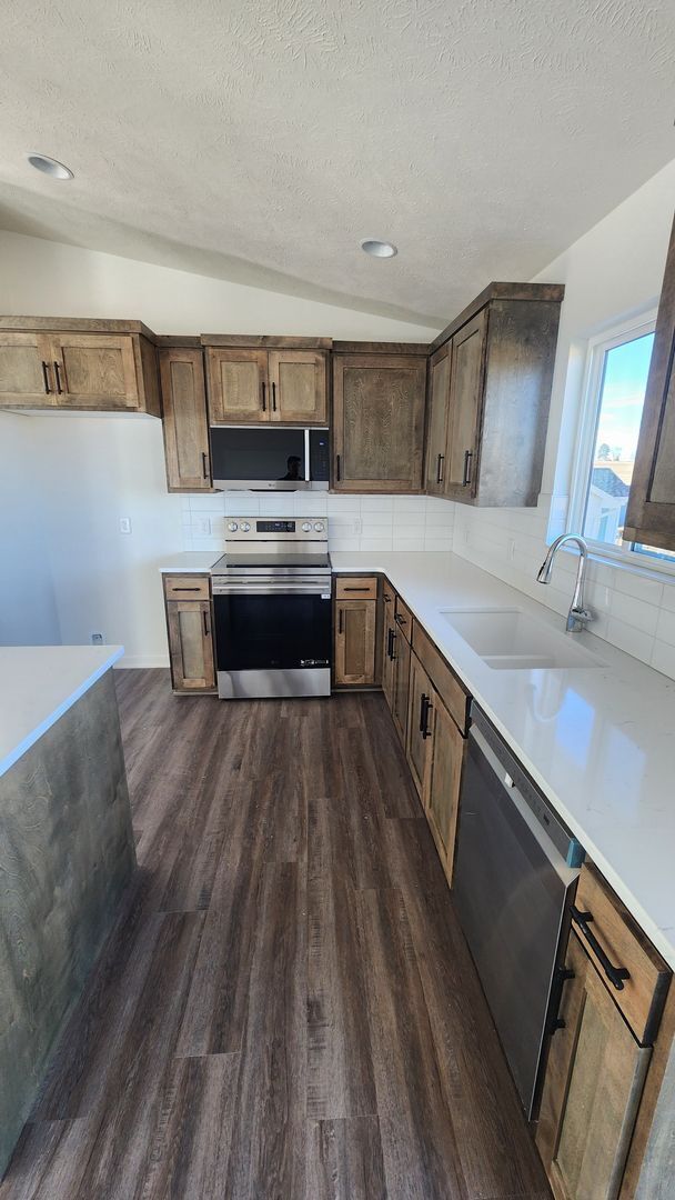 Building Photo - Brand New Construction - Popular Elkhorn Location!!