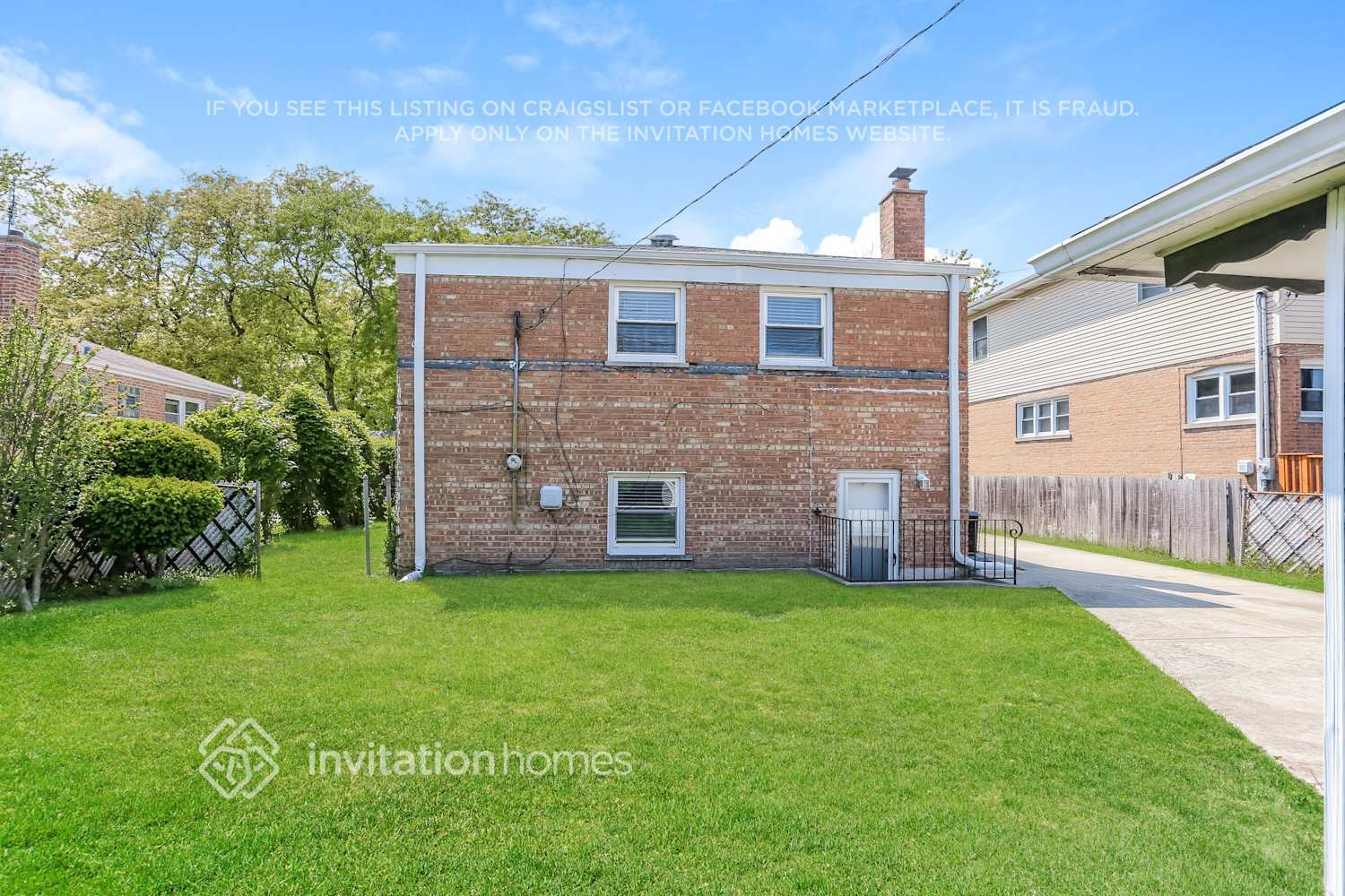 Building Photo - 9225 Menard Ave