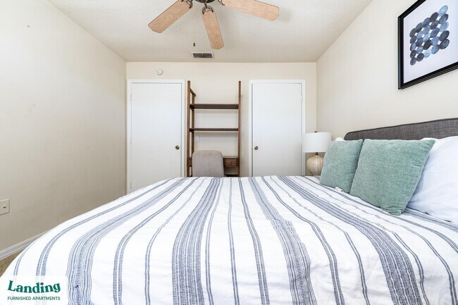 Building Photo - 4148 53rd Ave W