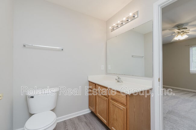 Building Photo - 8422 Enclave Blvd