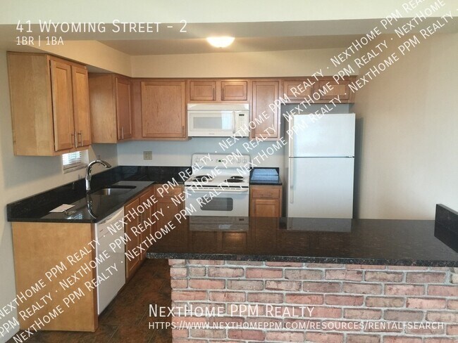 Building Photo - 41 Wyoming St