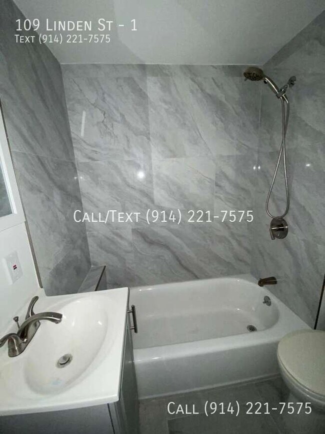 Building Photo - 109 Linden St