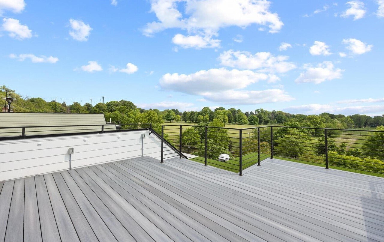 Building Photo - 431 Quincy St NW