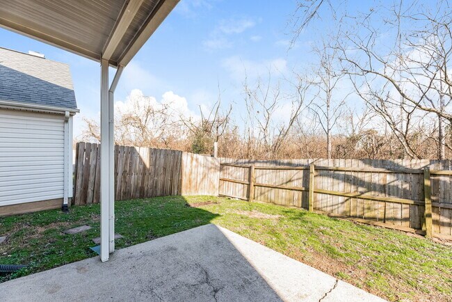 Building Photo - 3236 Penn Meade Way