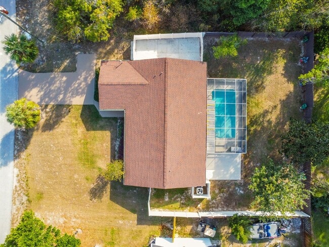 Building Photo - ***PRIVATE HEATED POOL*** Beautiful, Fully-Furnished 3-Bedroom Home Available April 1, 2026!   **...