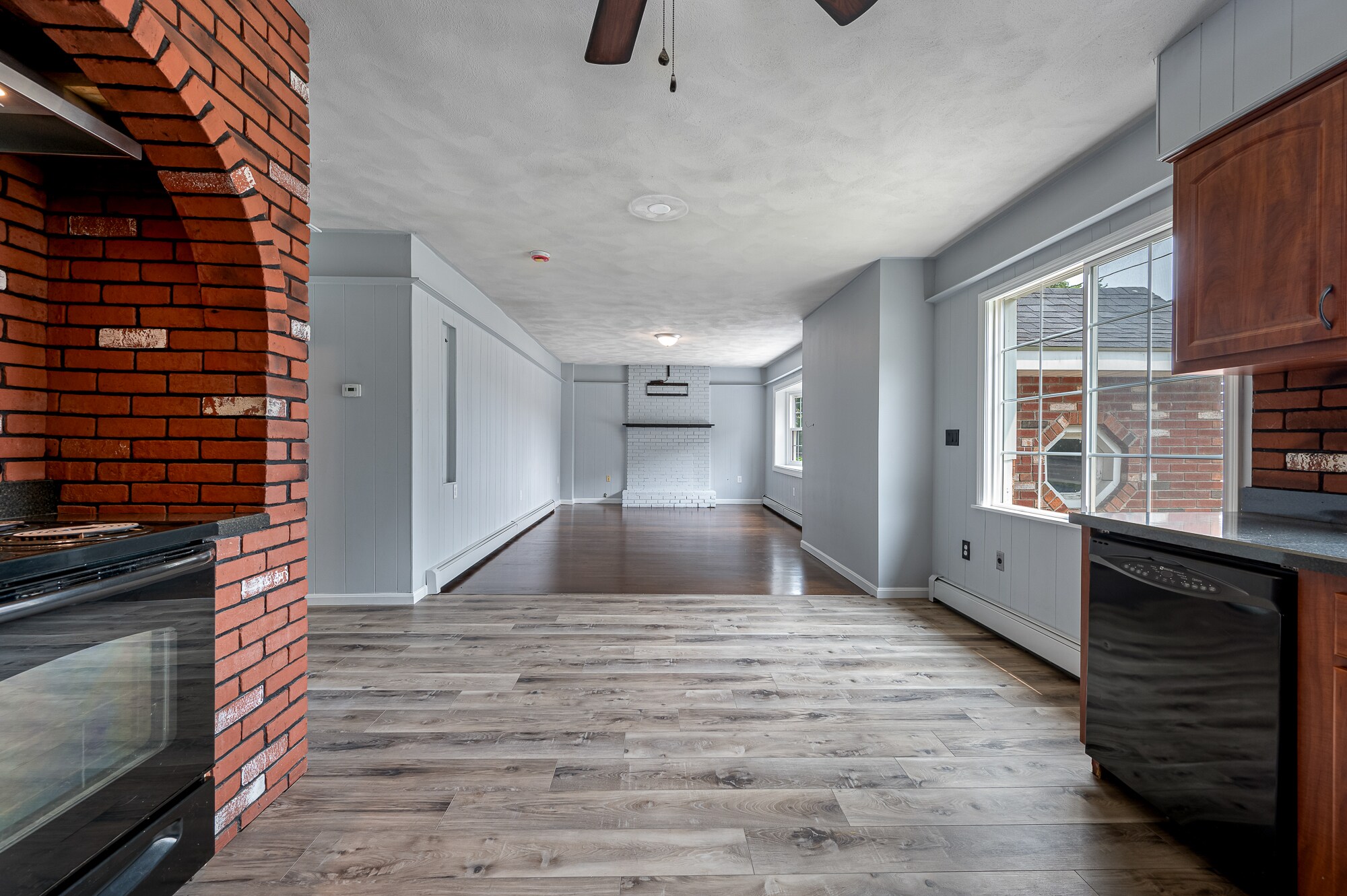 Building Photo - 7 Pasadena Pky