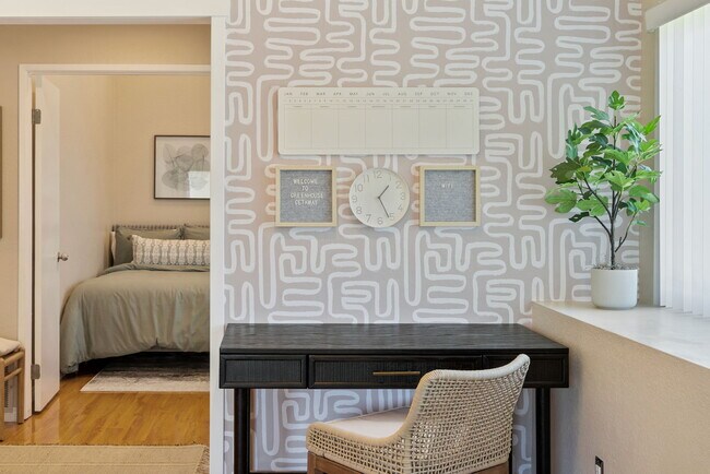 Building Photo - 12841 Forest Dr