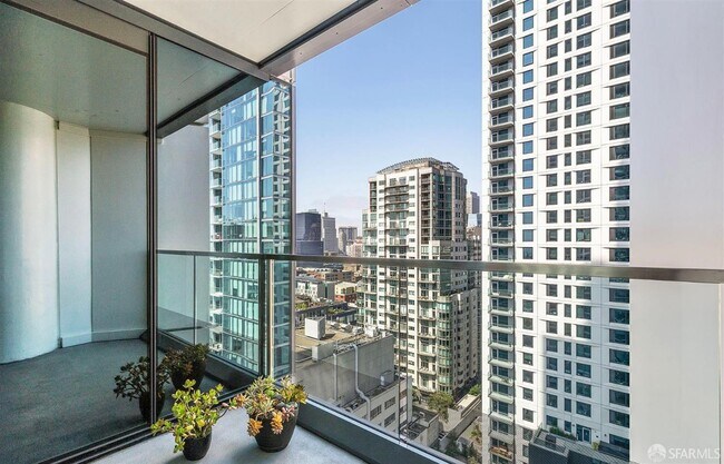 Building Photo - 401 Harrison St