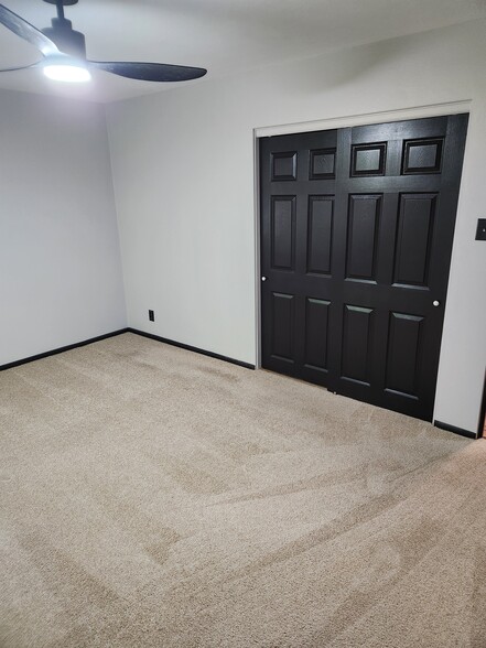 Building Photo - 624 Bollman Ave