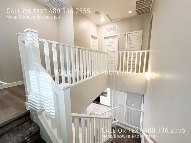 Building Photo - 1918 E Bridgeport Pkwy