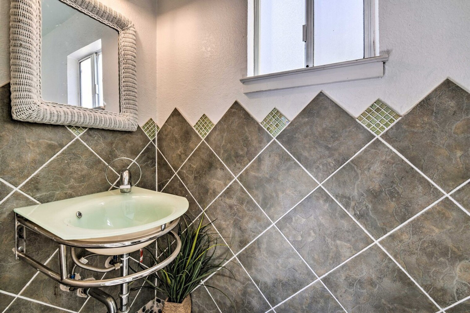 Building Photo - 169 Cleo Rand Ln