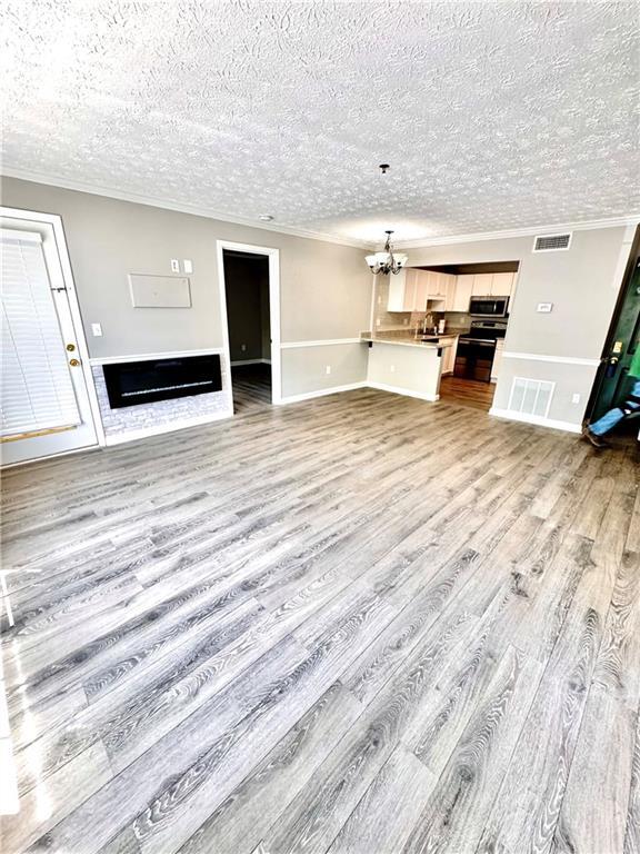 Building Photo - 225 Bentley Pl
